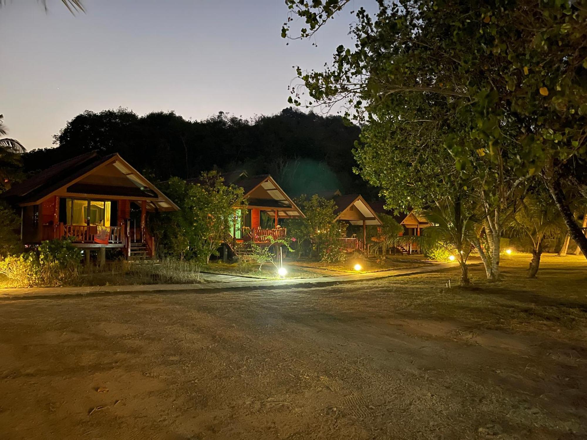 Koh Yao Seaview Bungalow Яо-Ной Экстерьер фото